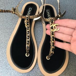 Chanel flats thongs sz 41 new